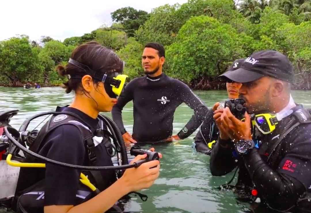 Shore Diving in Havelock Island